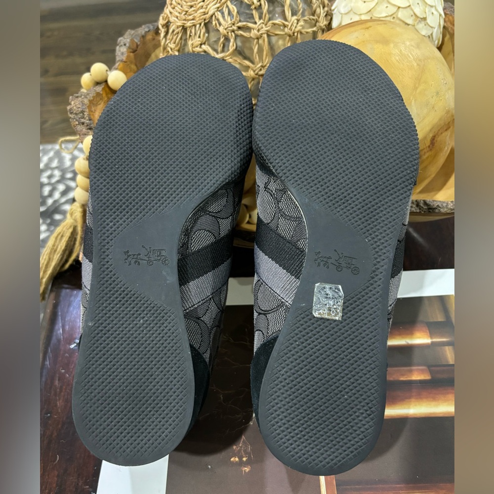 Coach Signature Kelson Sneakers - Picture 10 of 10
